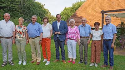 v. l.: Josef Müller mit Frau Sigrid, Franz Benediek, Christa Lamping, CDU-Stadtverbandsvors. und stellv. Bürgermeister Philip Wilming, Maria und Gottfried Grieshop, Maria und Otto Rauert.
 v. l.: Josef Müller mit Frau Sigrid, Franz Benediek, Christa Lamping, CDU-Stadtverbandsvors. und stellv. Bürgermeister Philip Wilming, Maria und Gottfried Grieshop, Maria und Otto Rauert.