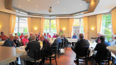 Die gut besuchte Mitgliederversammlung im Gasthaus Sextro in Vechta-Oythe Die gut besuchte Mitgliederversammlung im Gasthaus Sextro in Vechta-Oythe