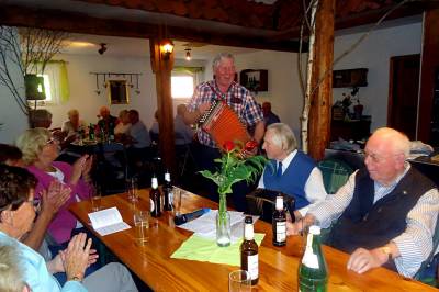 7. Applaus fr die beiden Spieler.