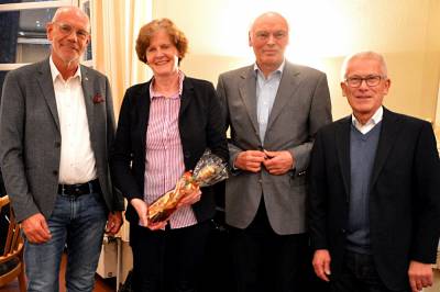 v. links: Heinz Bröer, Christiane Alberding (CDU-Kreisgeschäftstelle), Hans Hoymann, Manfred Ostendorf v. links: Heinz Bröer, Christiane Alberding (CDU-Kreisgeschäftstelle), Hans Hoymann, Manfred Ostendorf